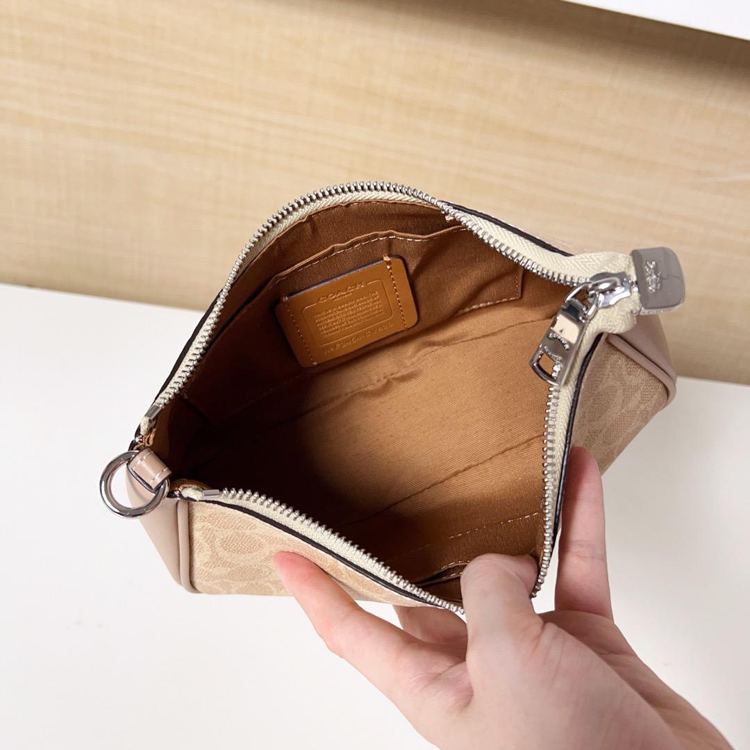 Coach Teri Shoulder Bag - Castanho claro e bege