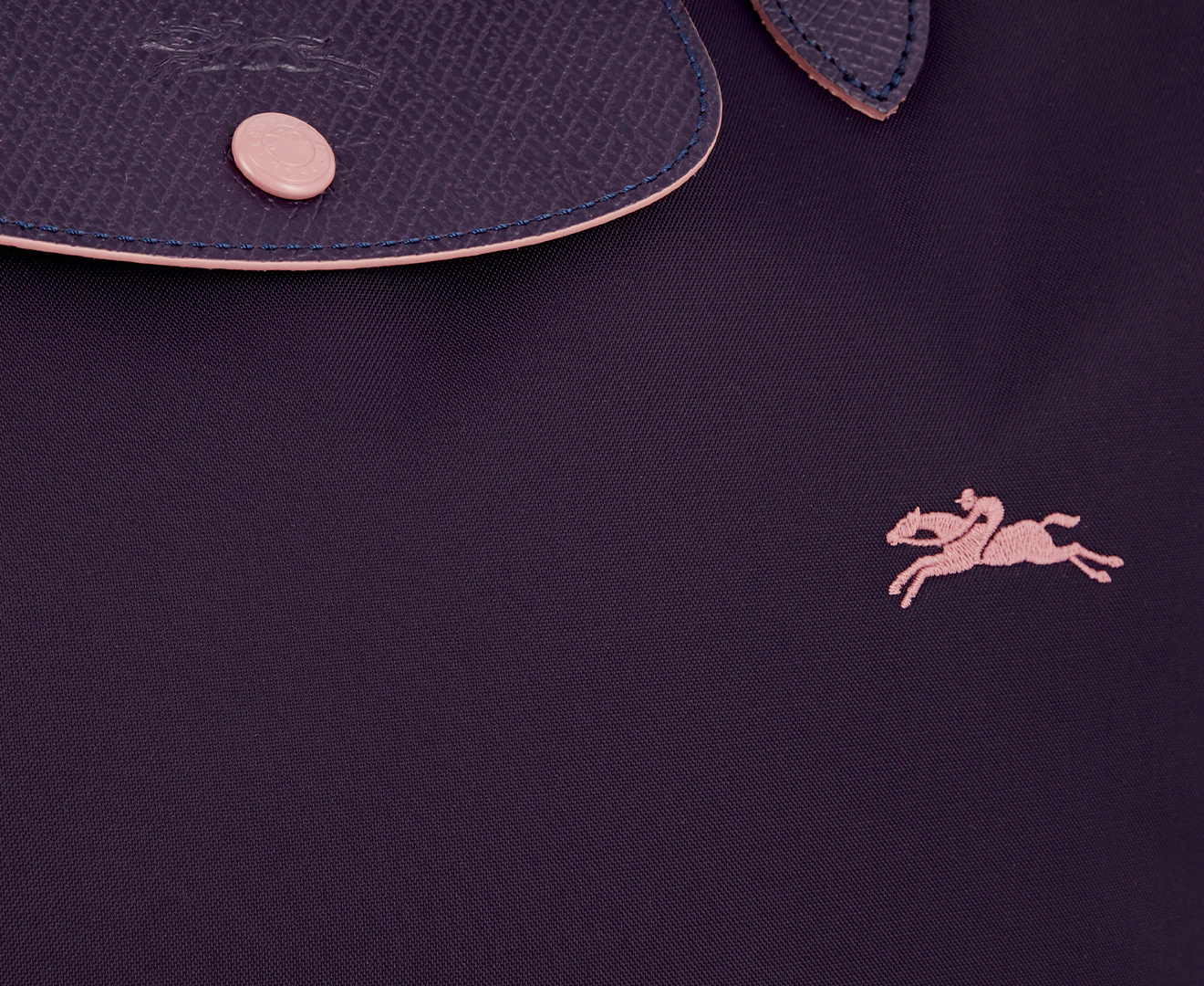 Longchamp M - Violeta com acabamento em rosa