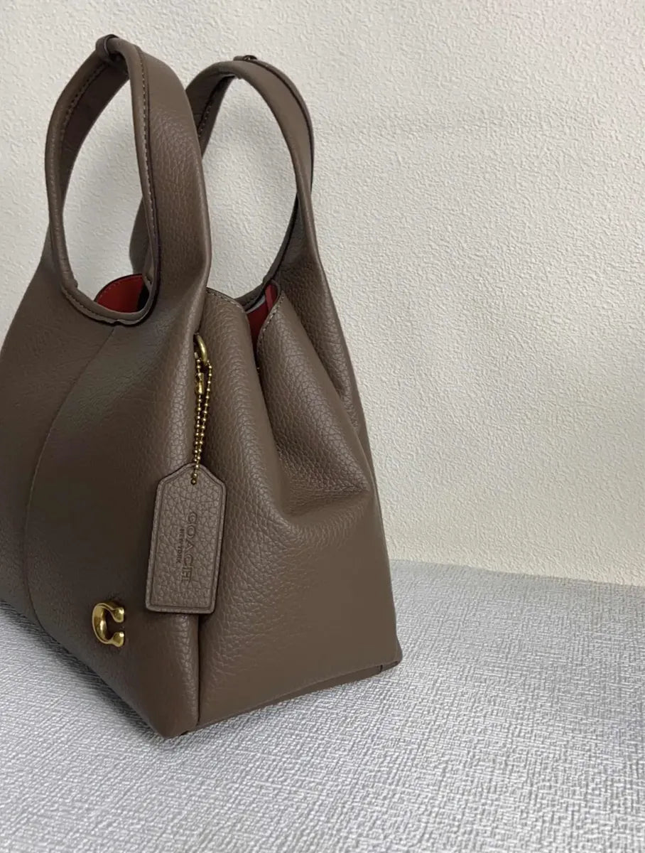 Coach Lana Shoulder 23 - Castanho
