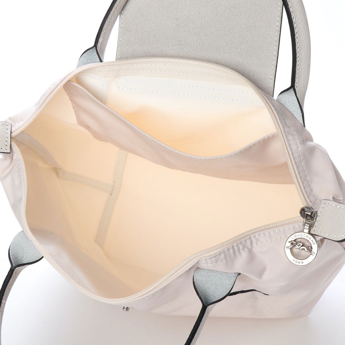 Longchamp S - Branco com acabamento em preto