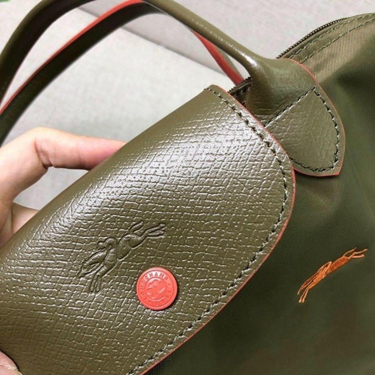 Longchamp S - Verde Oliva com Detalhes Laranja
