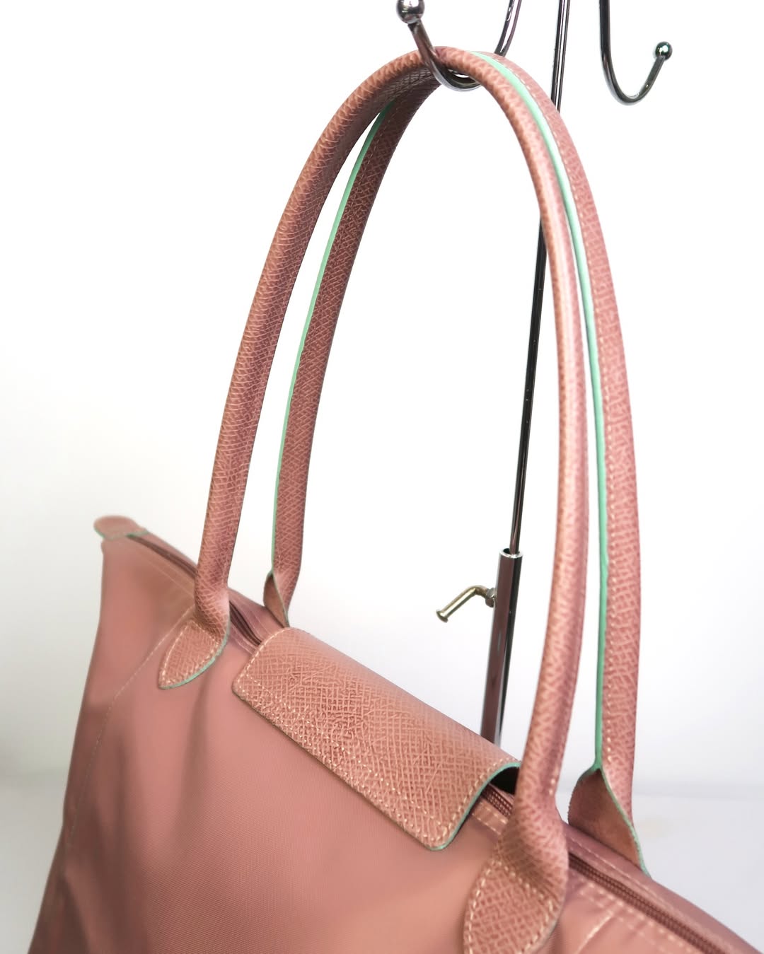 Longchamp L - Rosa com acabamento em verde água