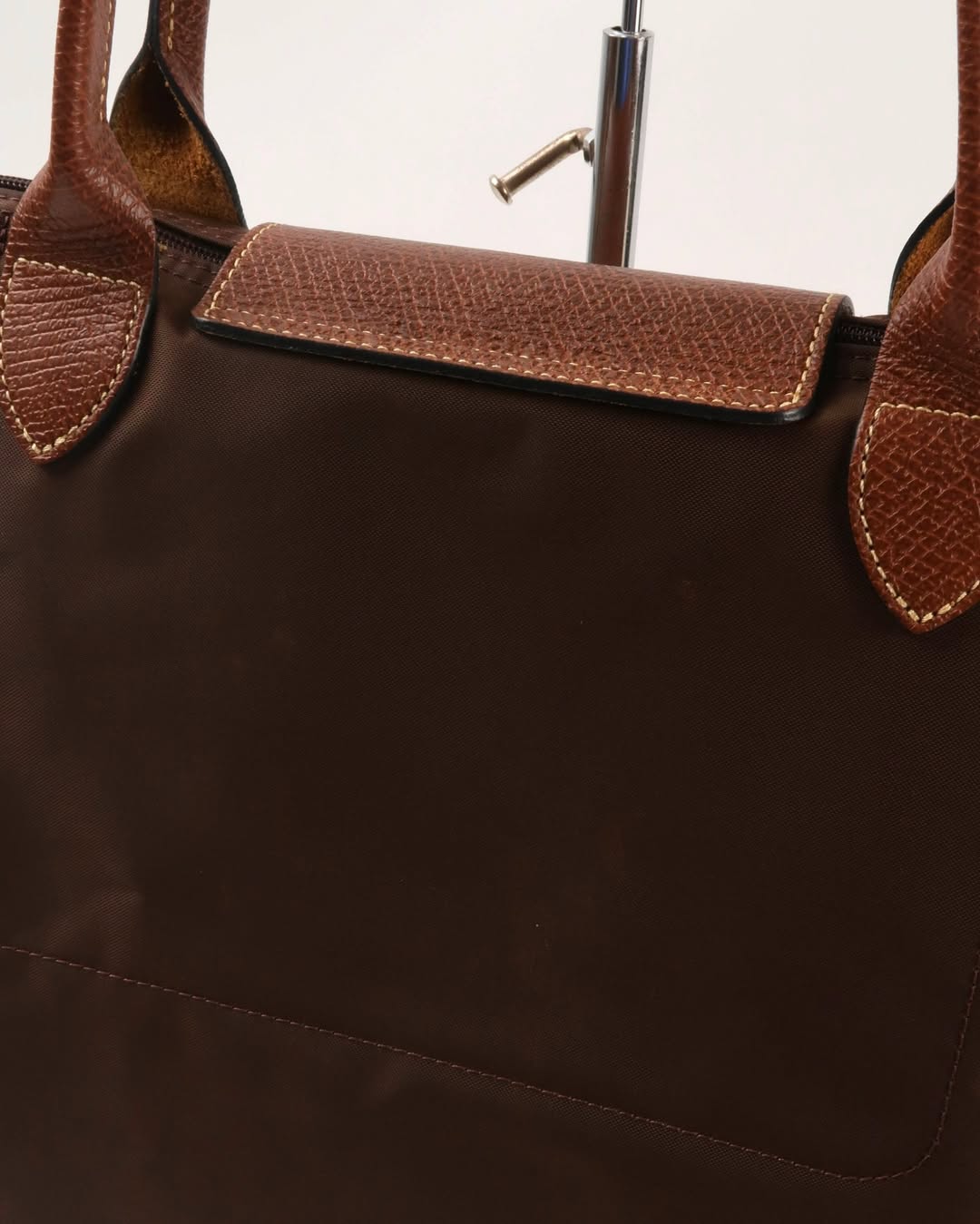 Longchamp L - Castanho