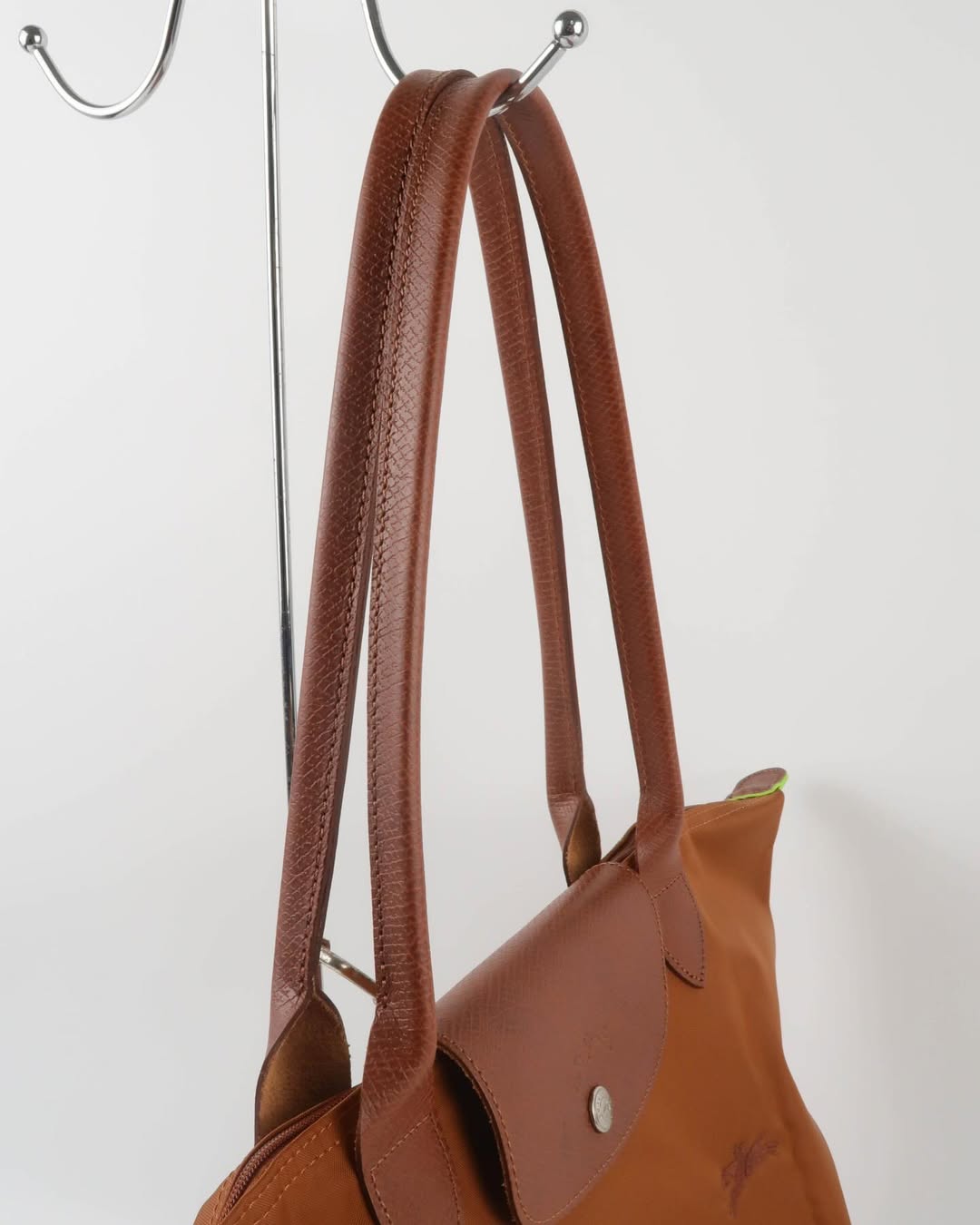Longchamp L - Conhaque