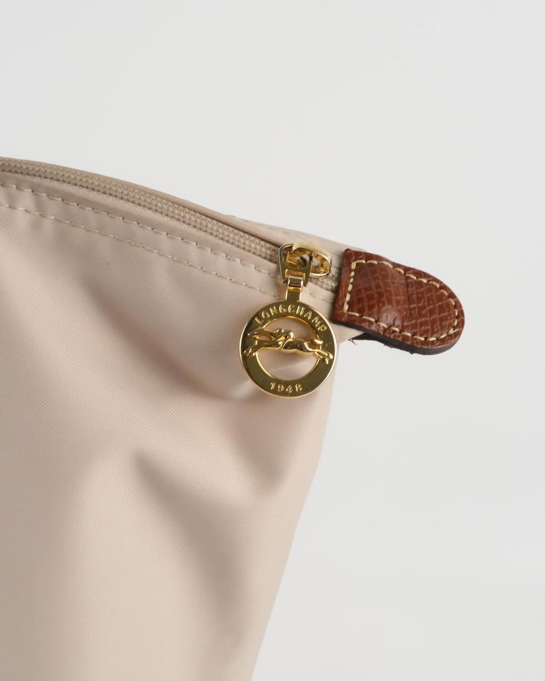 Longchamp L - Bege
