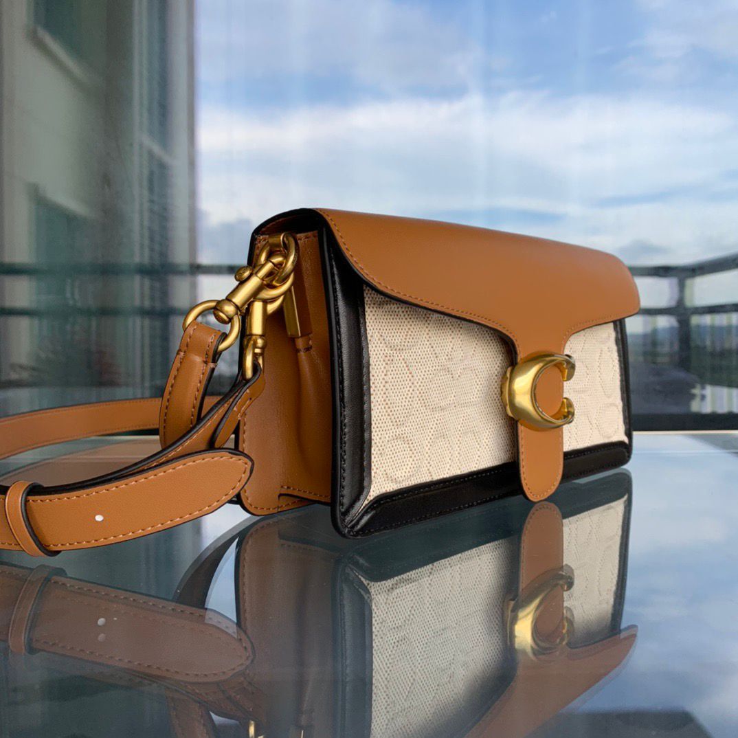 Coach Tabby 26 · Bege com castanho camel