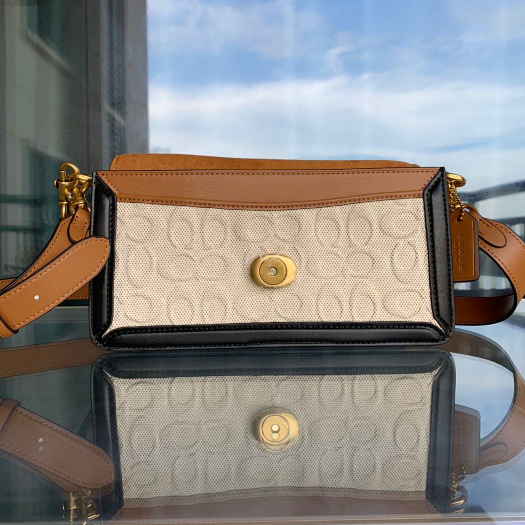 Coach Tabby 26 · Bege com castanho camel