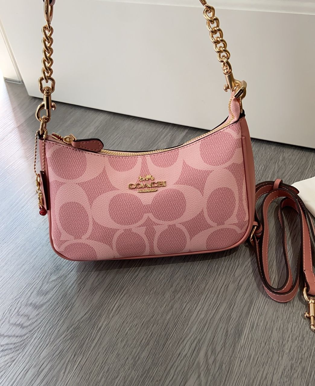 Coach Teri Shoulder Bag - Rosa Blush