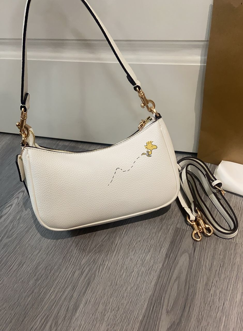 Coach Teri Shoulder - Snoopy