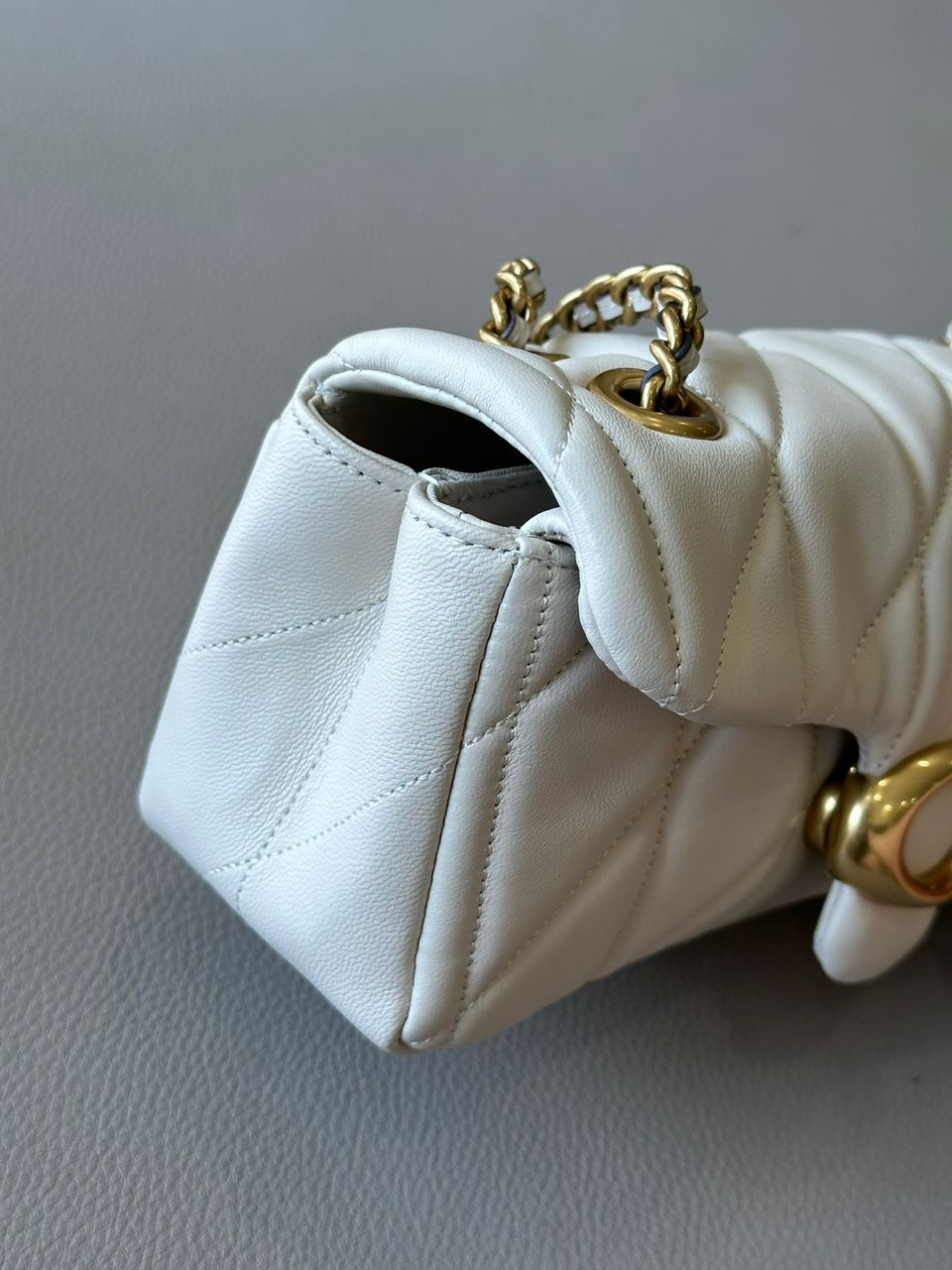 Coach Quilted Tabby Bag 20 - Branca