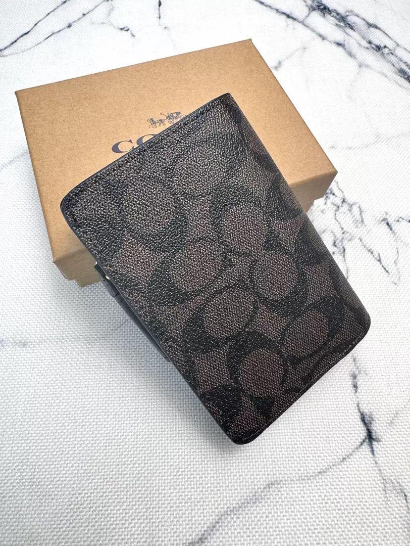 Carteira Coach Corner Zip - Preto e castanho escuro