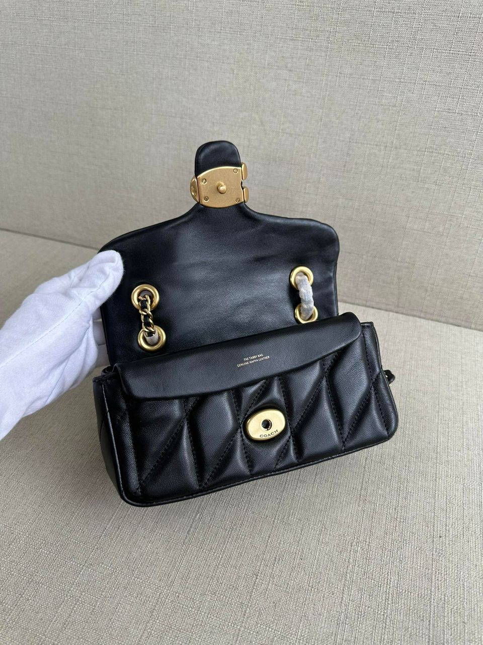 Coach Quilted Tabby Bag 20 - Preto