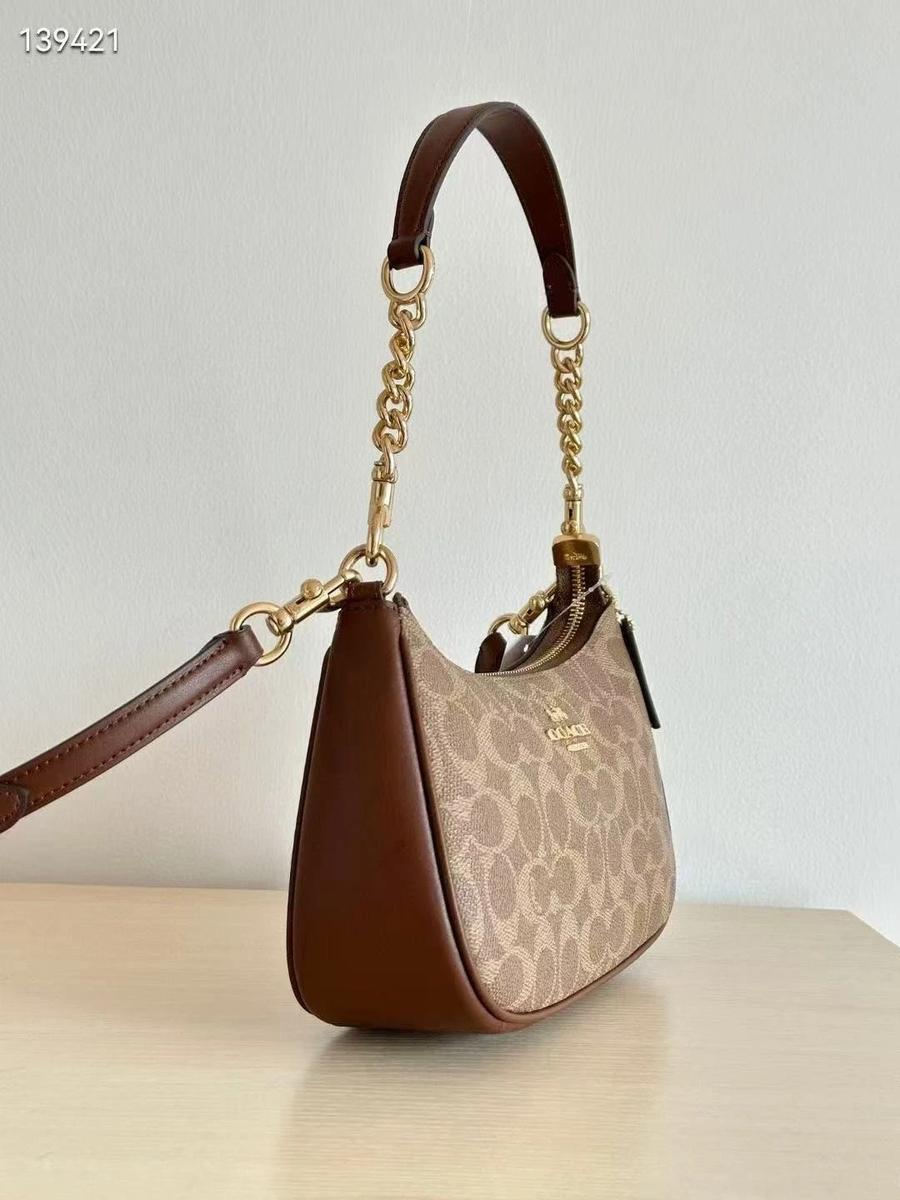Coach Teri Shoulder Bag - Castanho