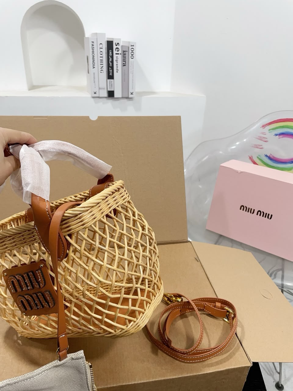 Miu Miu Wicker Tote em Efeito Ráfia