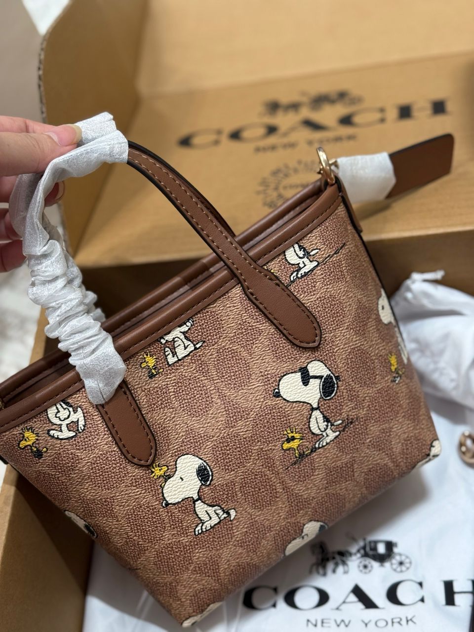 Coach City Tote Mini - Snoopy