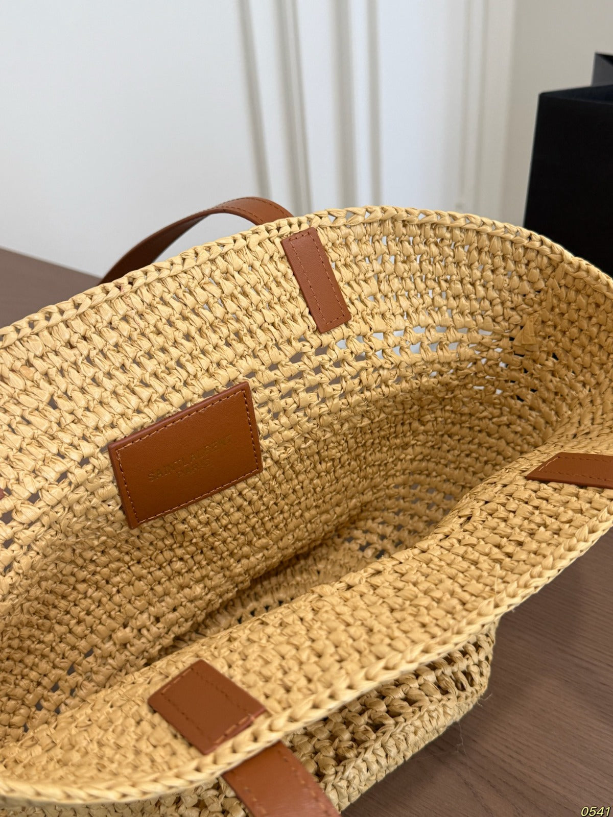 Saint Laurent Panier Small em Ráfia