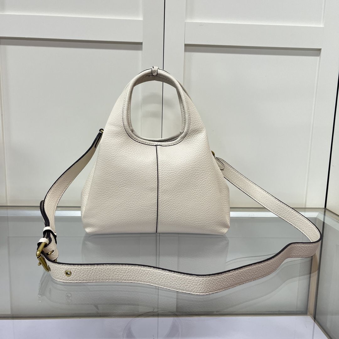 Coach Lana Shoulder 23 - Branca