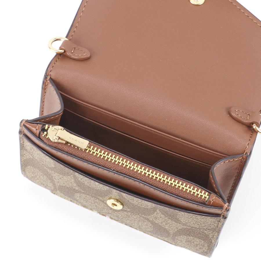 Carteira Coach Mini Envelope With Strap - Castanho conhaque
