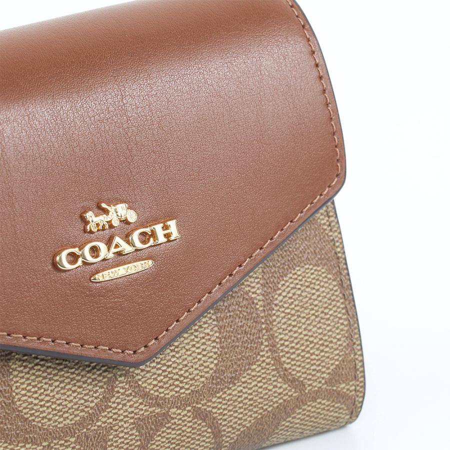 Carteira Coach Mini Envelope With Strap - Castanho conhaque