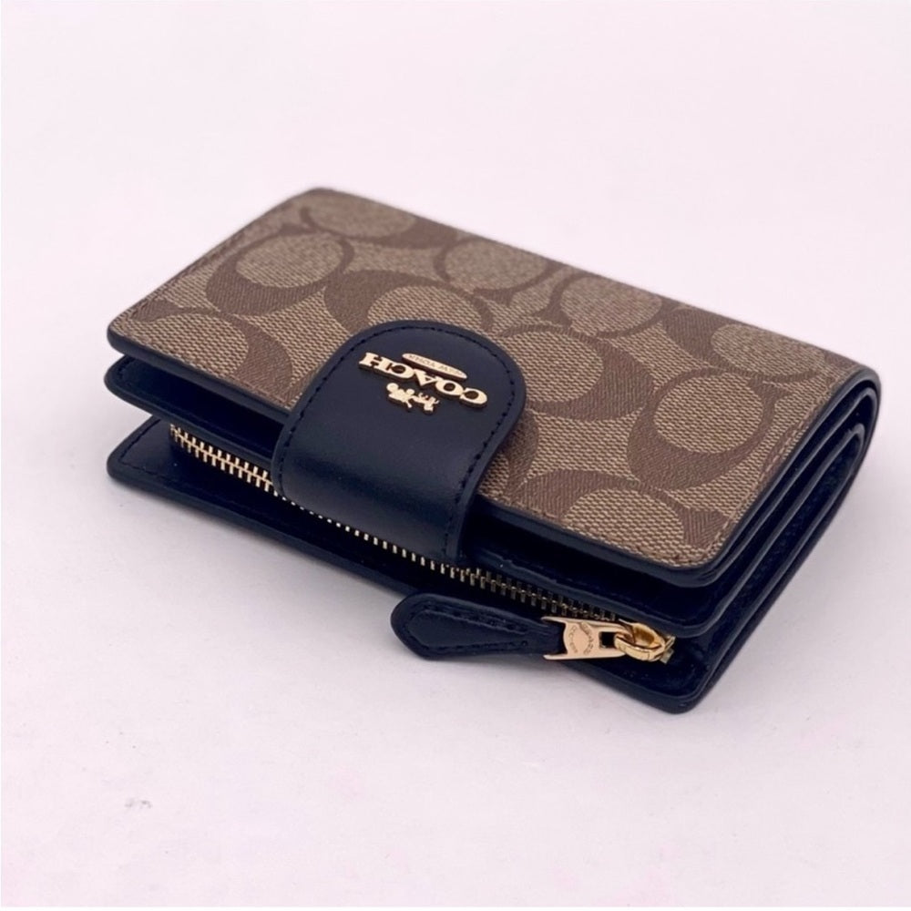 Carteira Coach Corner Zip - Preto e castanho claro