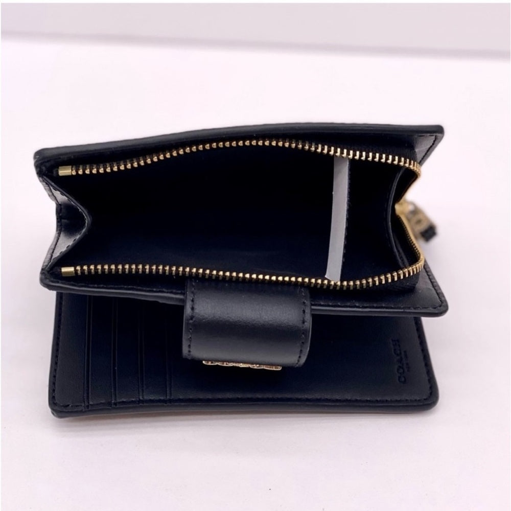 Carteira Coach Corner Zip - Preto e castanho claro