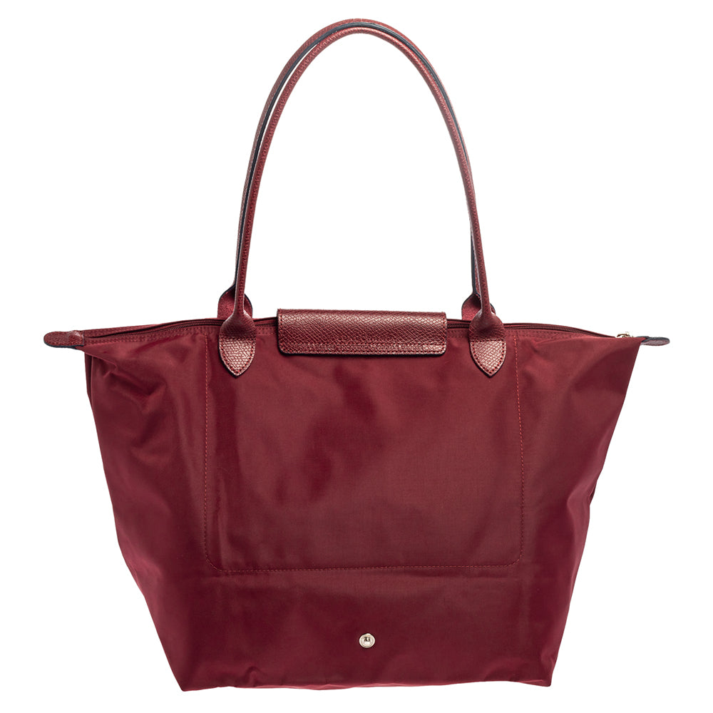 Longchamp M - Vermelho granada com acabamento em preto