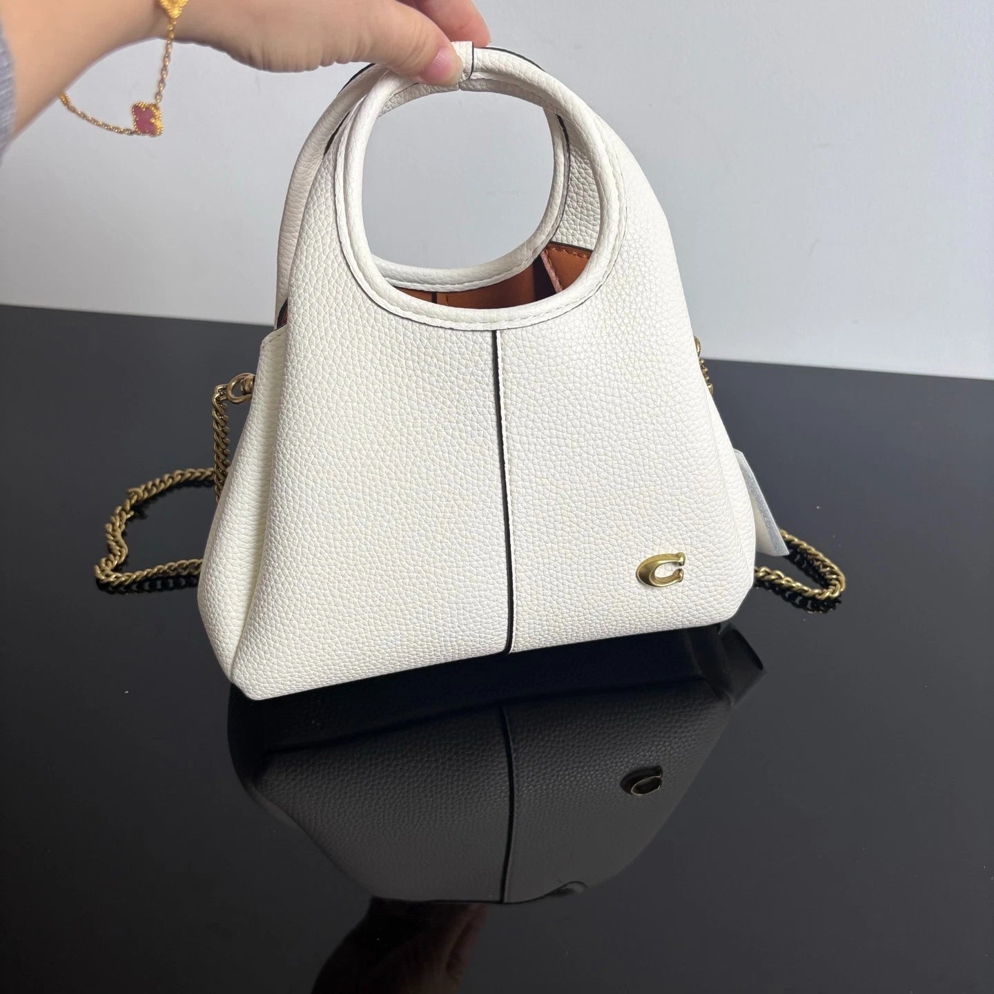 Coach Lana Shoulder 19 - Branca