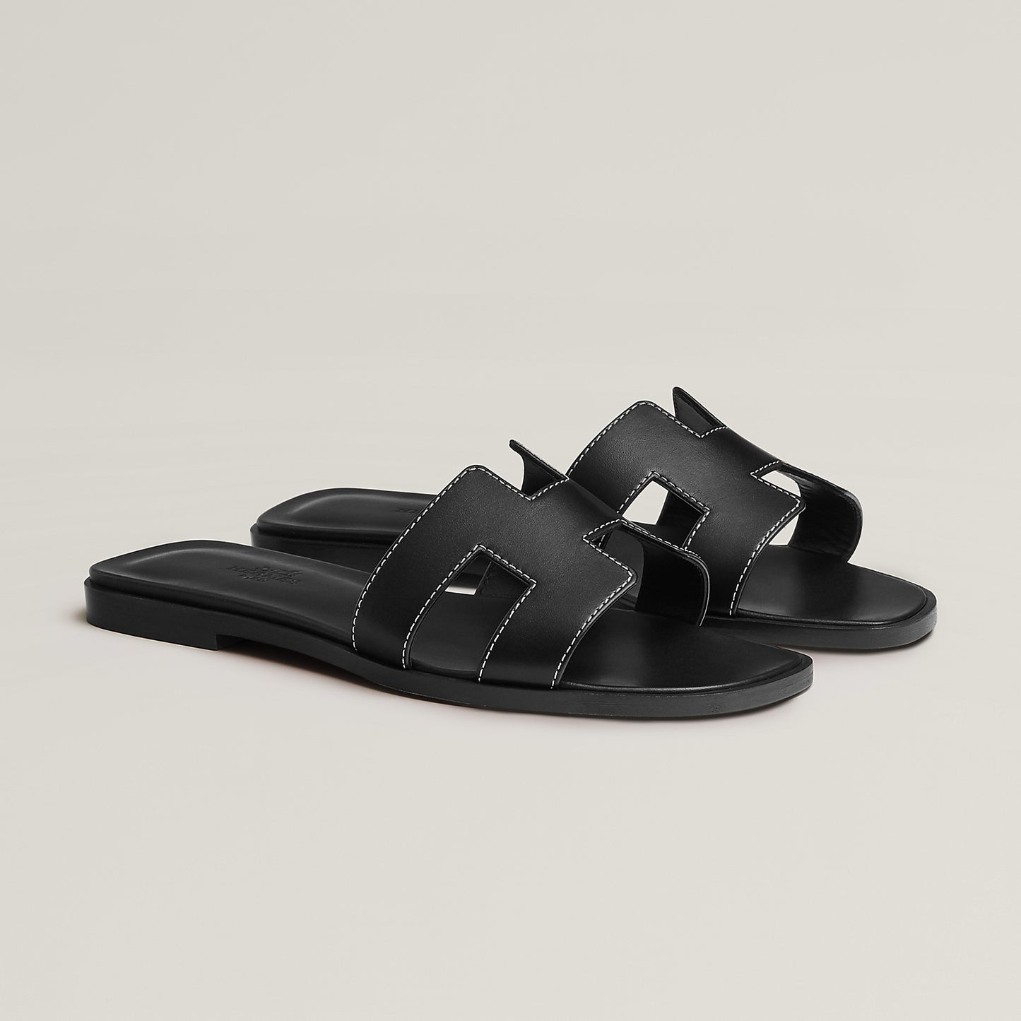 Sandália Hermès Oran - Preto